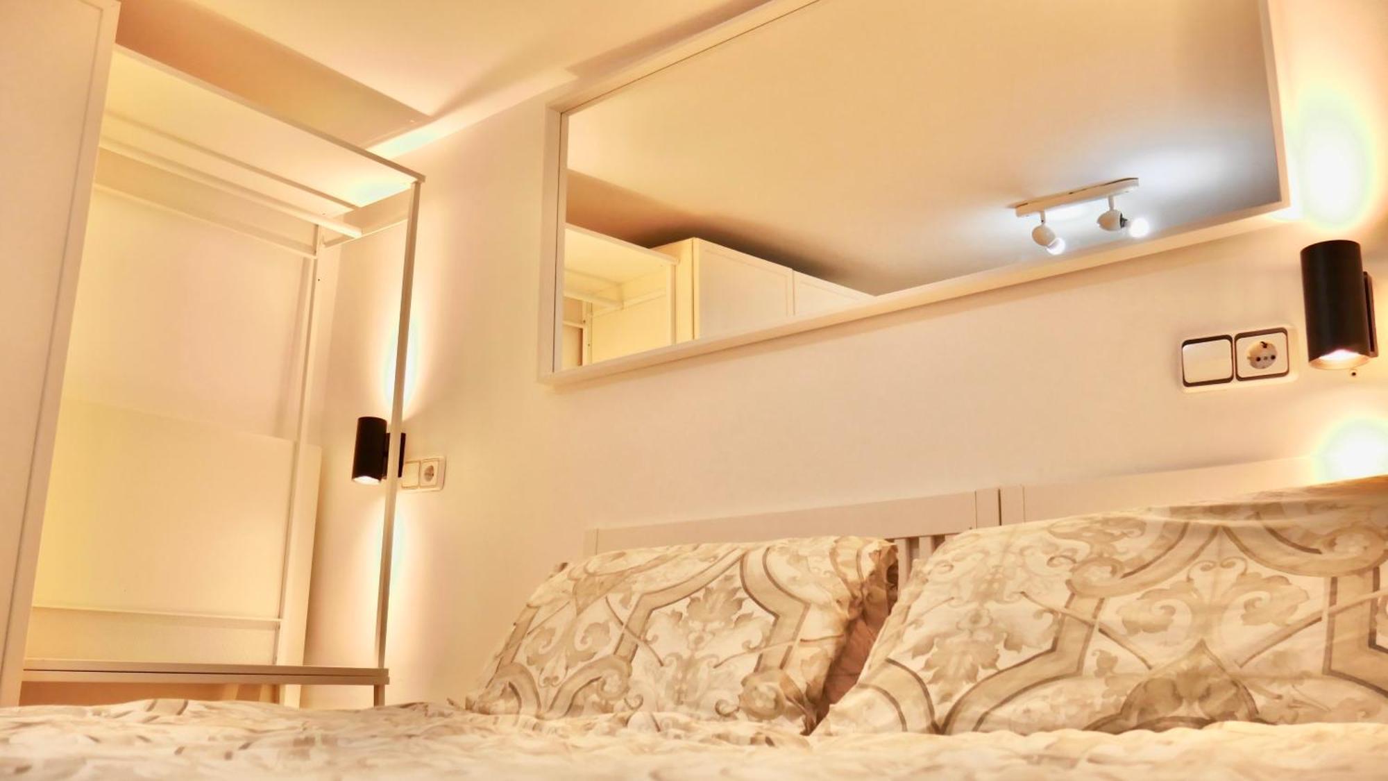 Duplex La Latina Centro Madrid Apartment Exterior photo